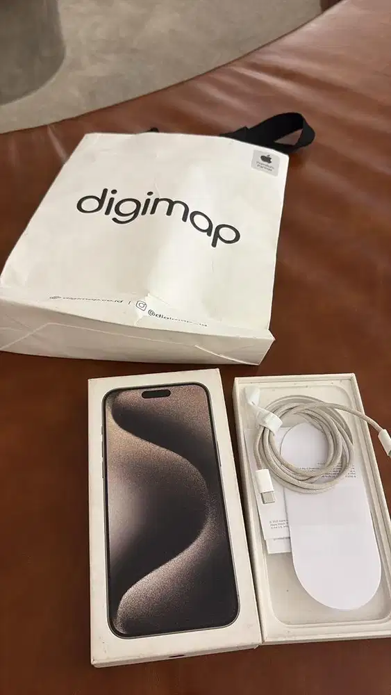 Iphone 15 promax digimap 256 gb pemakian cewek