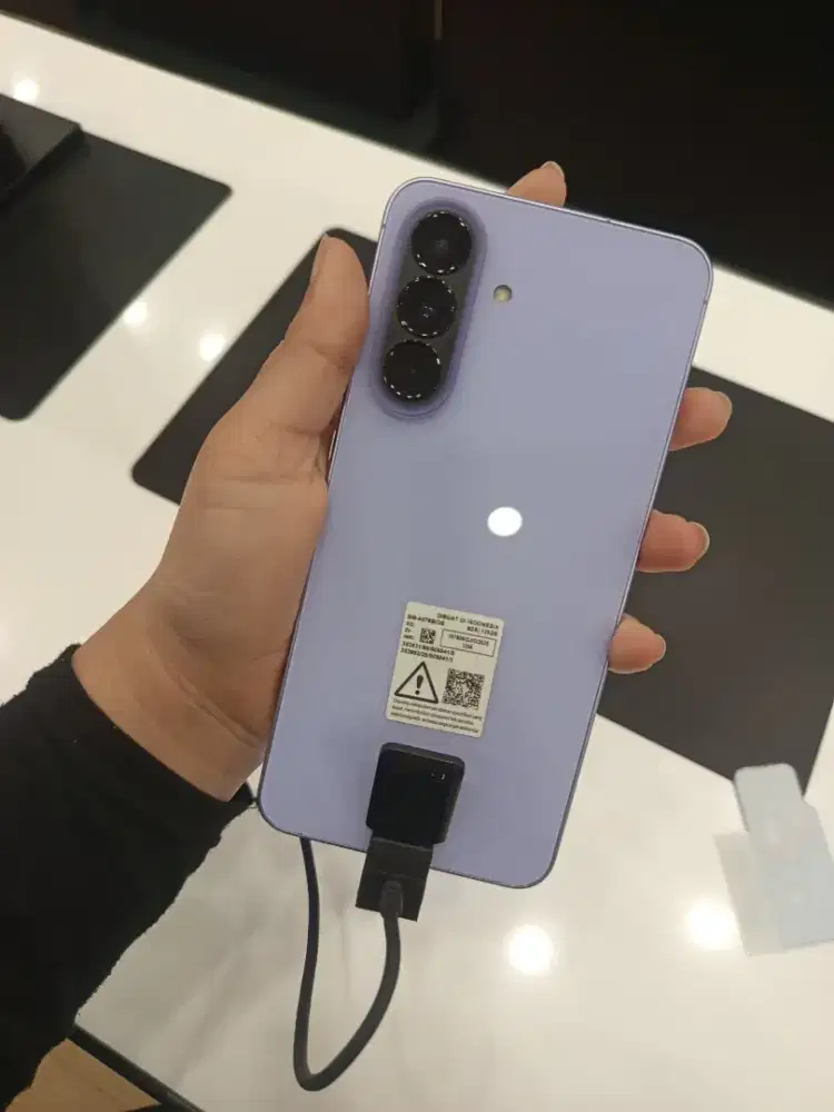 Samsung galaxy A57