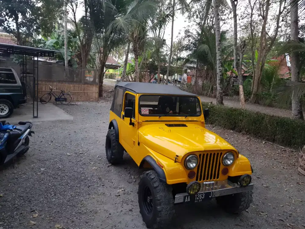 Jeep cj7 bensin 4x4 1984