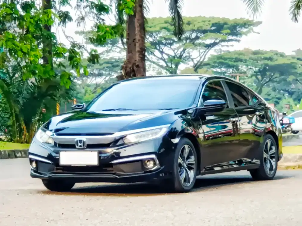 Honda Civic 1.5 Es Automatic 2019  Bensin Hitam Metalik