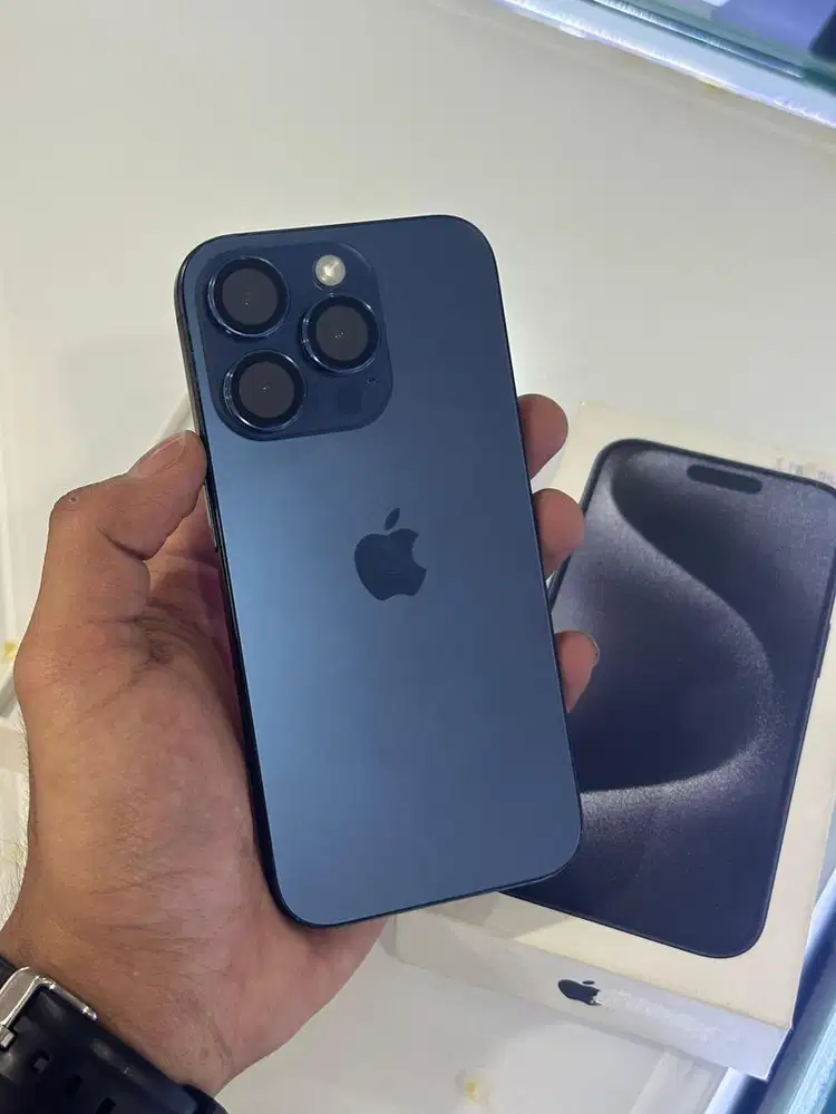 Iphone 15 pro 512gb lengkap garansi toko