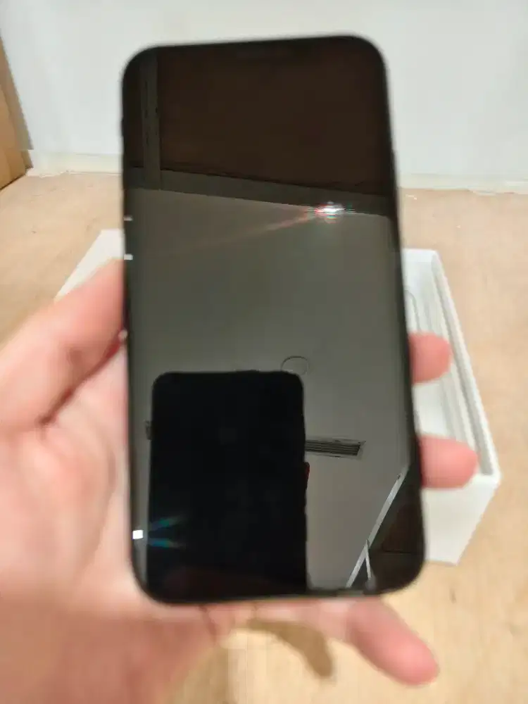Iphone XR 64 second like new