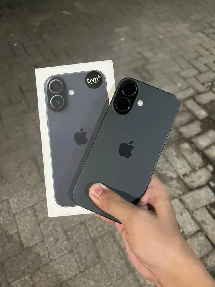 iPhone 17 Black 256GB iBox On Garansi