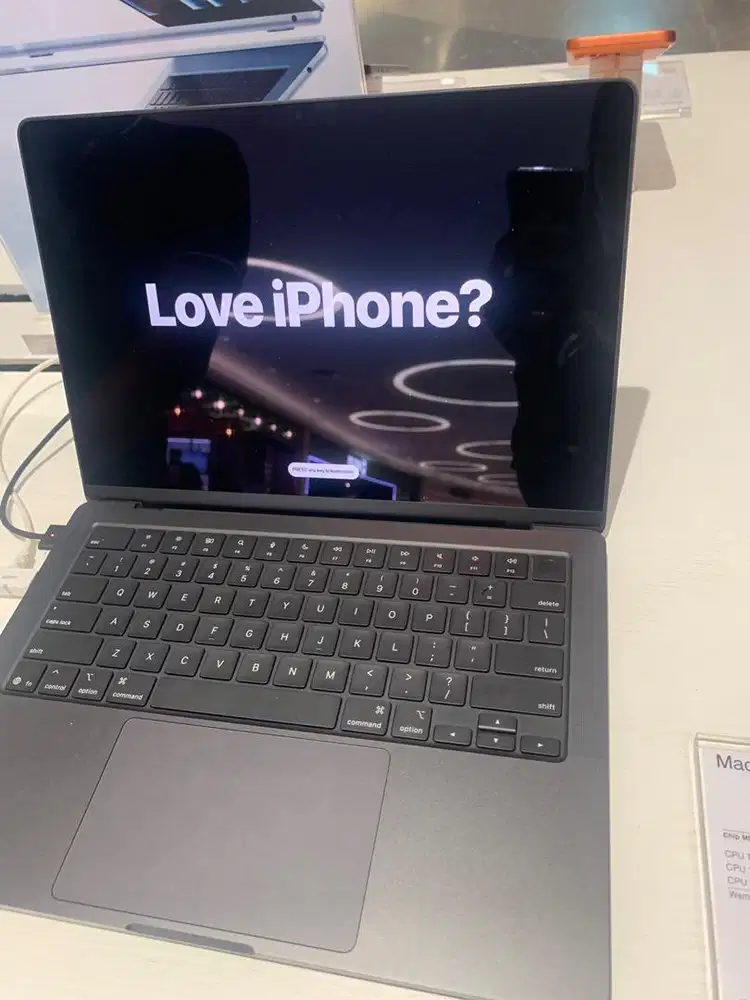 Macbook pro 14 (inci) 512 GB