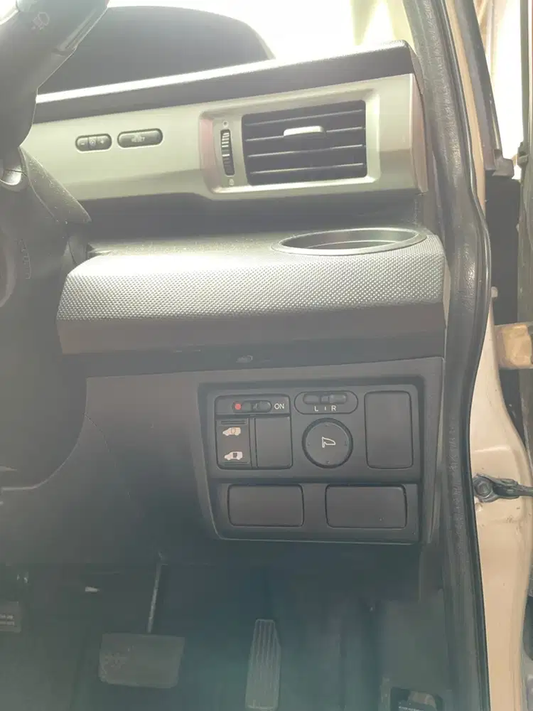 Honda Freed 2013 Bensin