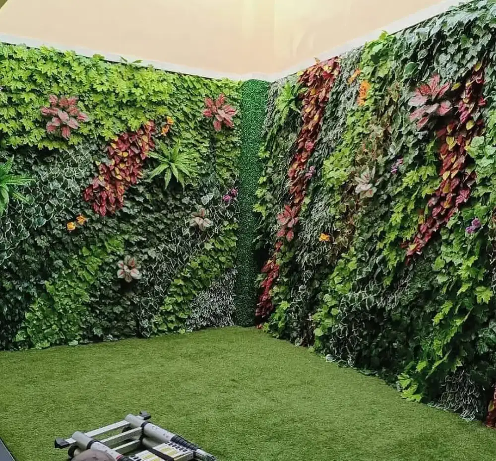 Vertical Garden Sintetis
(Tanaman Artificial)