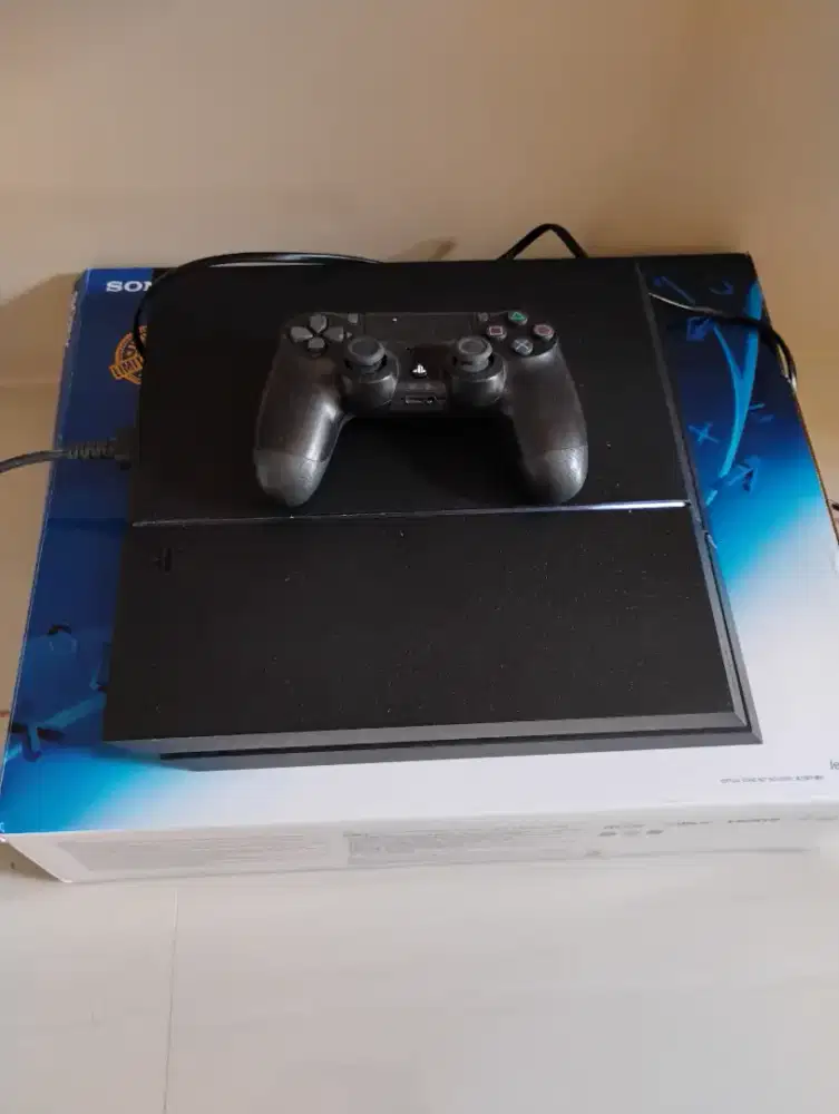 Ps4 fat 500 GB ofw