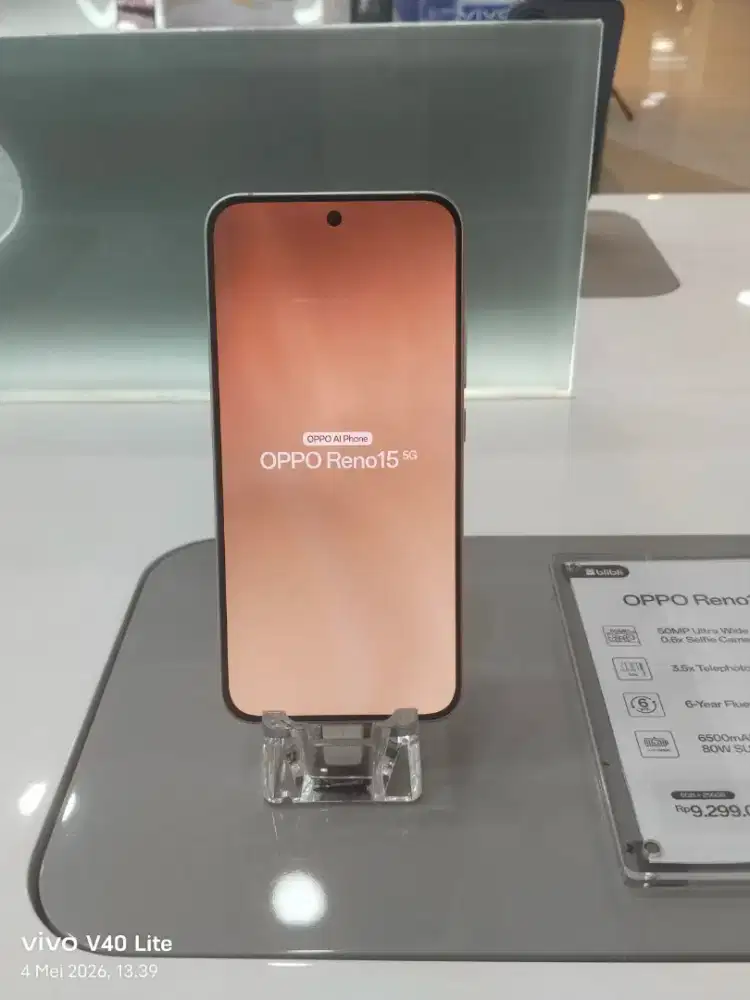 Promo cicilan Oppo Reno15 5G RAM 12/256GB