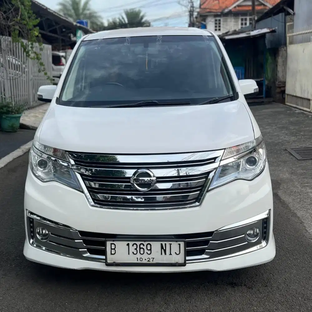 TDP TERMURAH 5 JT NISSAN SERENA 2.0 HWS AUTECH PANORAMIC MATIC 2017