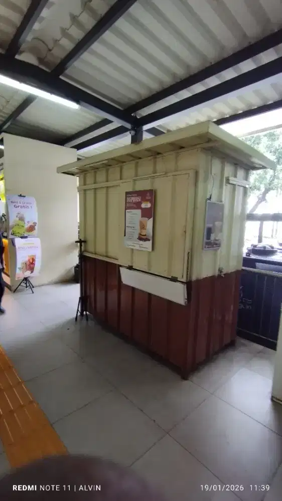Booth Aesthetic Murah – Tinggal Branding Langsung Jualan!
