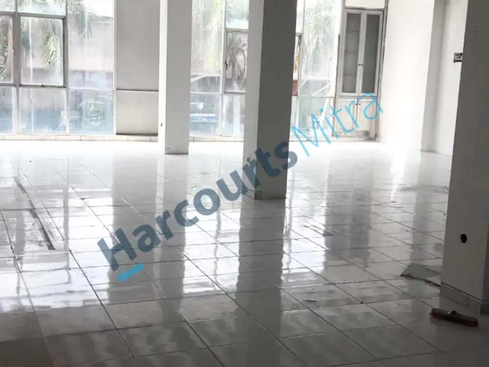 RUKO SIAP HUNI, LOKASI STRATEGIS, BEBAS BANJIR DI KELAPA GADING