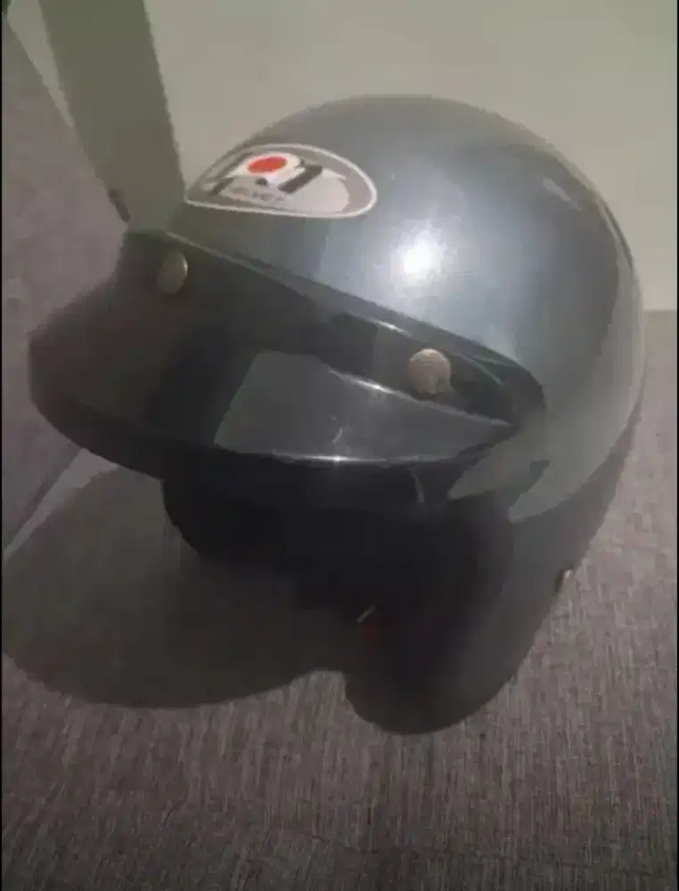 Jual helm jpn jarang pake busa msh tebel sudah sni