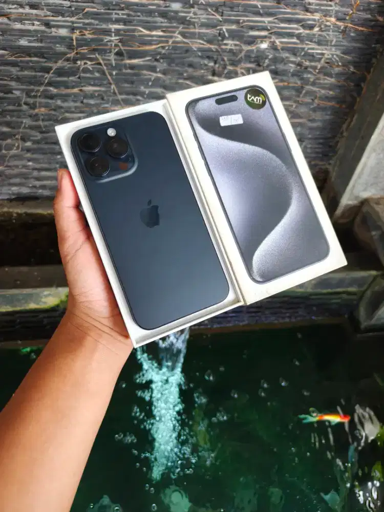 iPhone 15 pro max 256 GB iBox