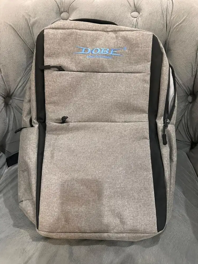 Tas PS5 backpack Dobe light gray