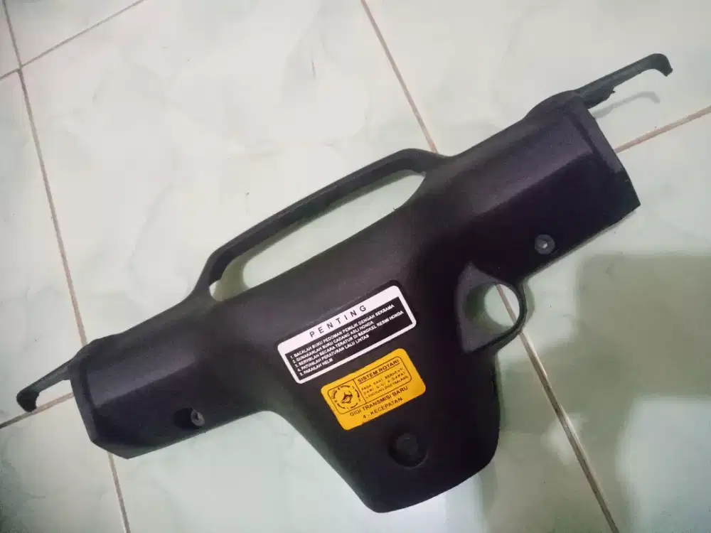 BARU TOTOK BELAKANG GRAND/LEGENDA