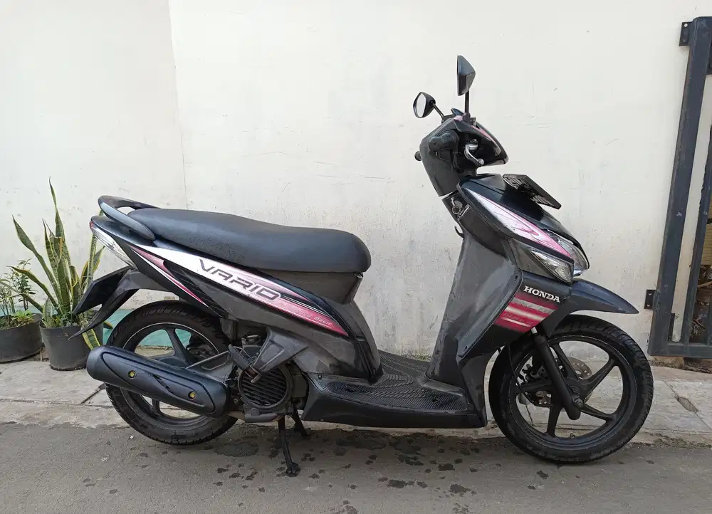 Honda Vario cw 2008 lengkap bagus