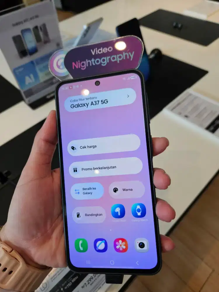 SAMSUNG GALAXY A37