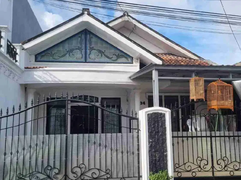 RUMAH 3 KAMAR TIDUR DI JALAN BUNINAGARA 2 TASIKMALAYA