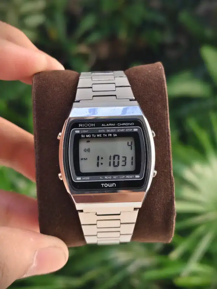 jam tangan ricoh town 831001 digital 1980s not casio
