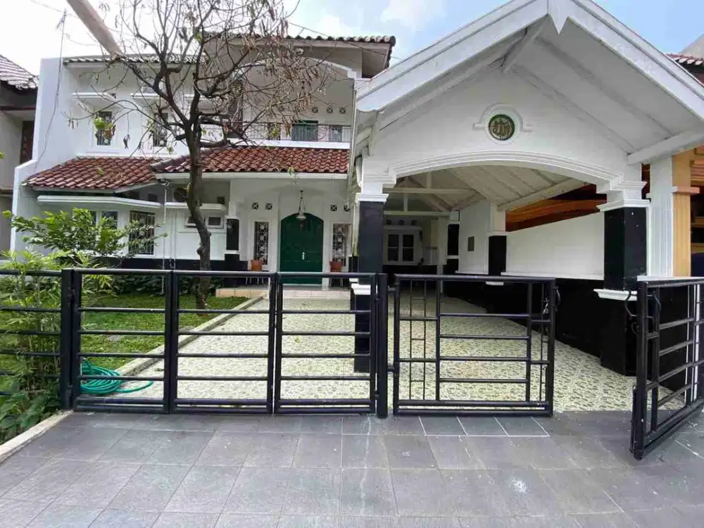 Dijual Murah Rumah besar dan Luas di Jalan Utama Kemang Pratama 2, Bekasi