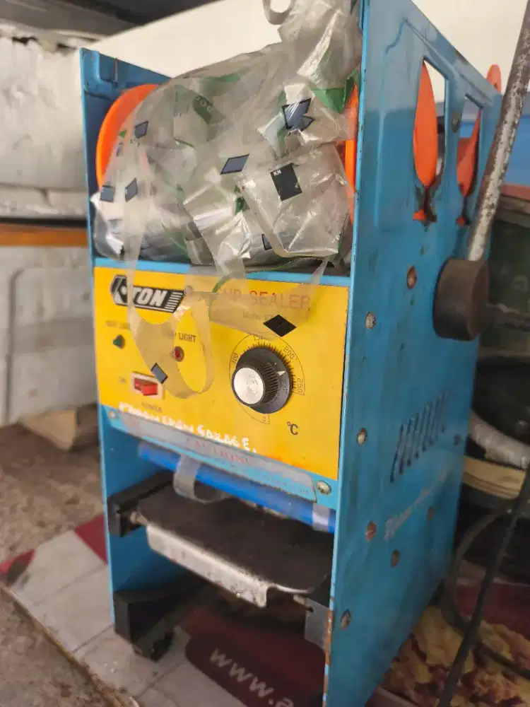 Di jual cup seller