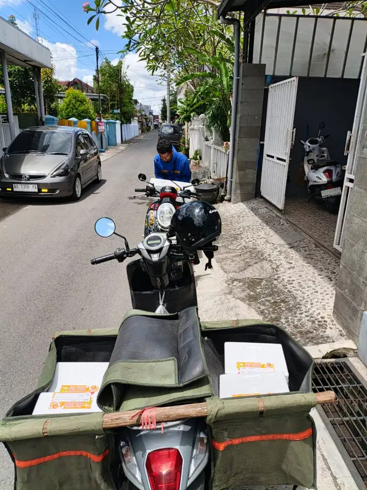 Jasa kurir Blitar terpercaya
