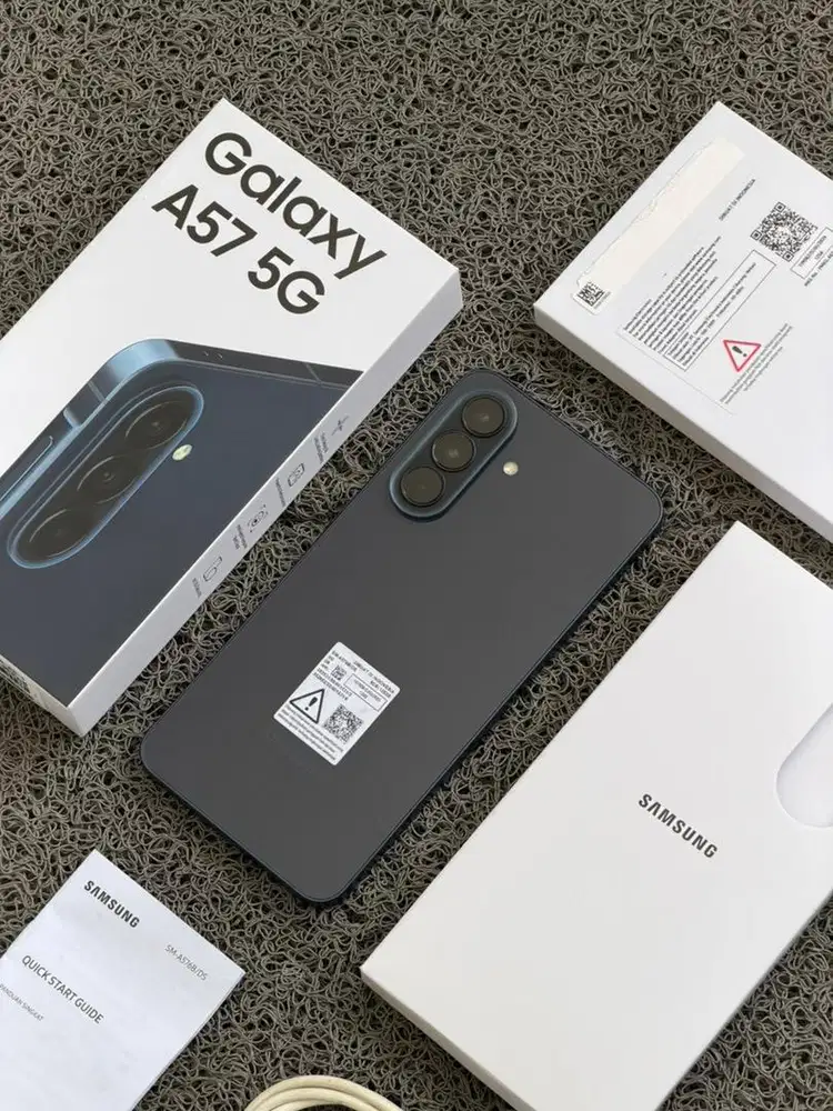 Samsung Galaxy A57 5G Navy 128gb blom sbulan Fullset Resmi