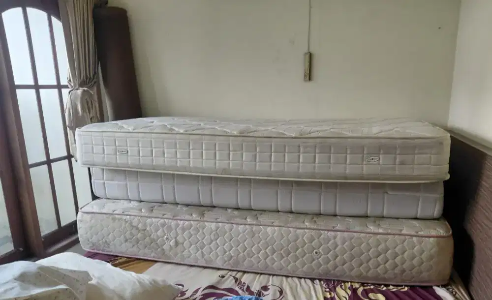 Spring Bed Preloved Bundling 3.