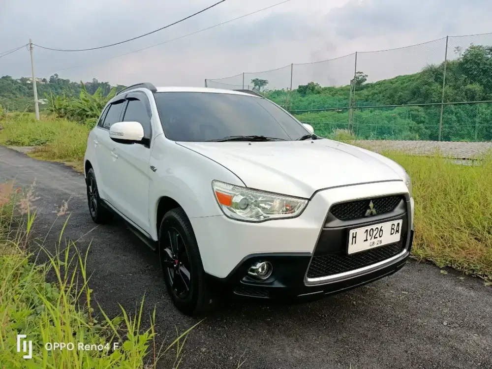 Outlander Sport 2.0 GLS at 4x2 2012 istimewa