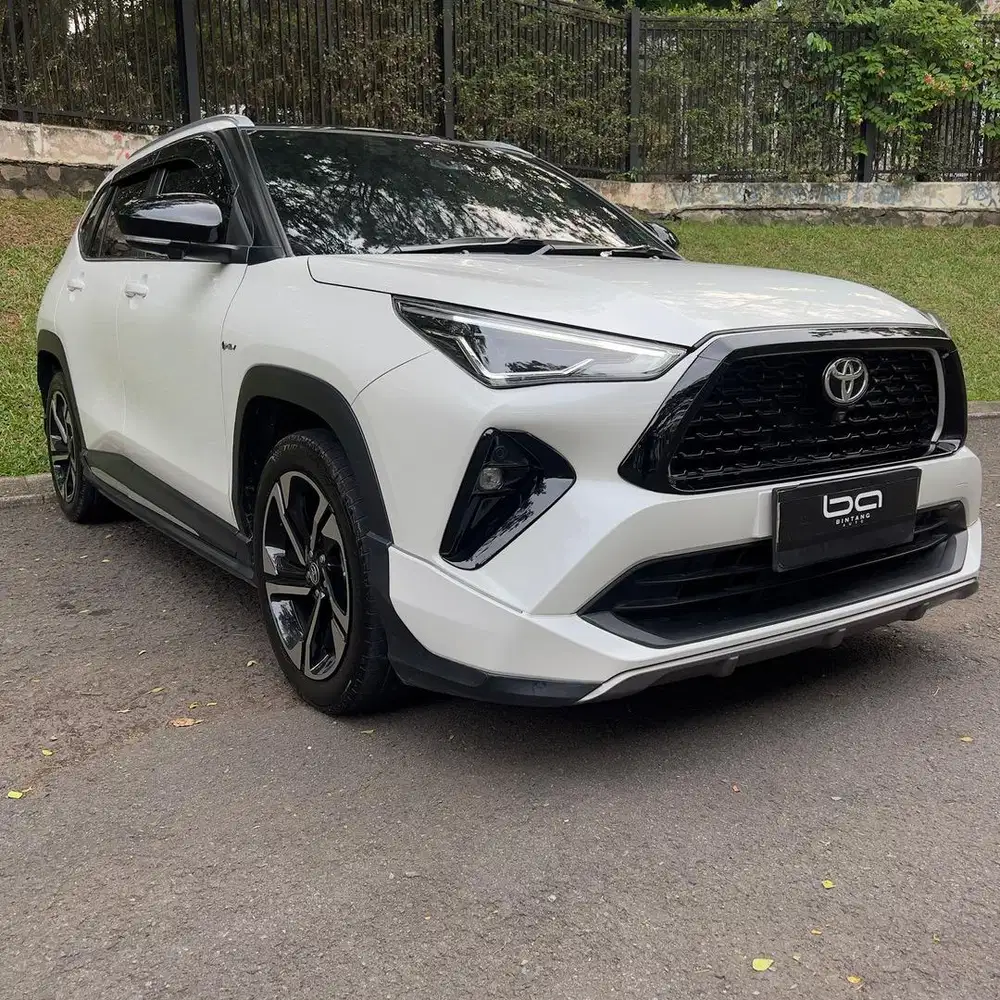 2023 TOYOTA YARIS CROSS 1.5 HV TSS GR SPORT
