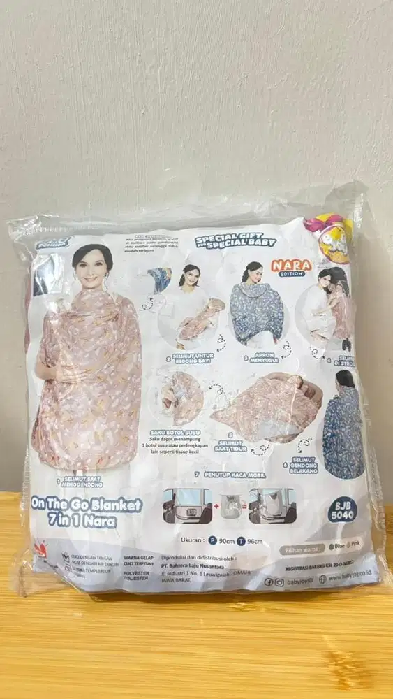 Apron Menyusui Multi Fungsi Baby On The Go Blanket 7 in 1