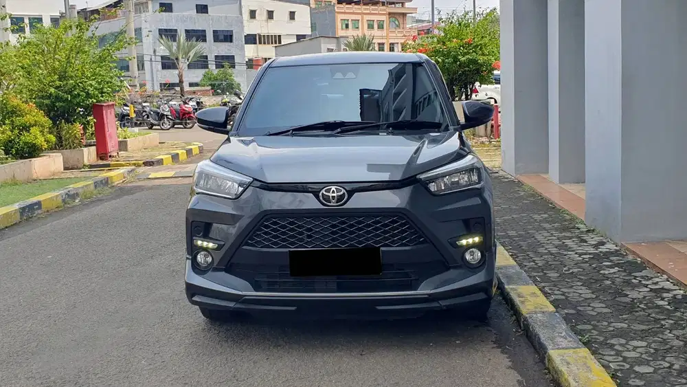 Toyota Raize 1.0 Turbo GR Sport TSS CVT AT Abu 2022 Like New Garansi