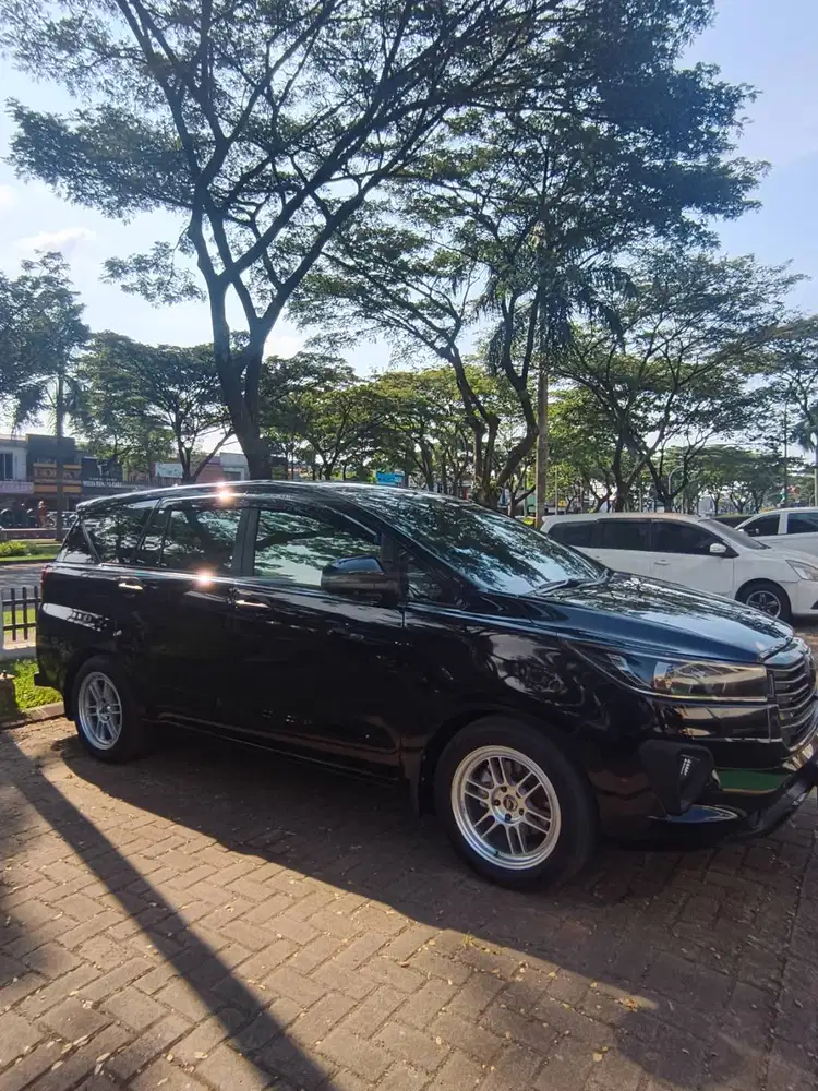 Kijang innova reborn g 2.4 tahun 2025