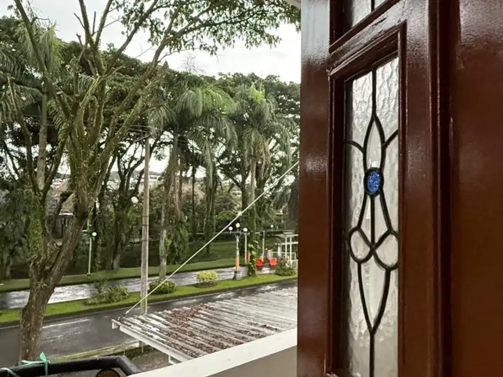 Rumah Tengah Kota Suhat Malang
