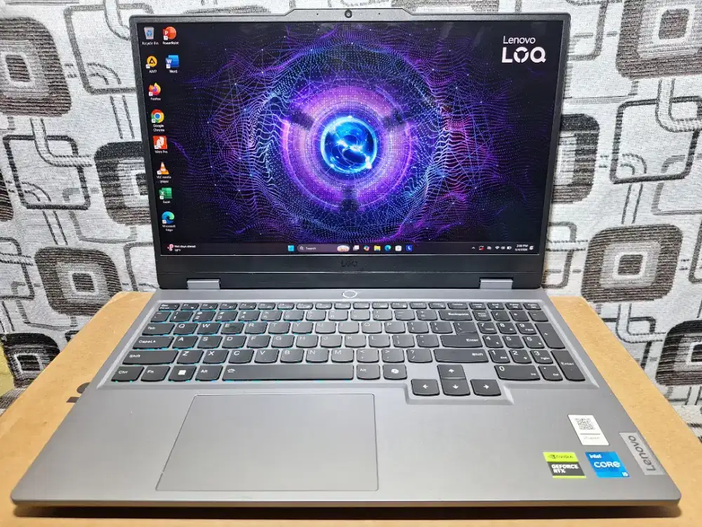 Lenovo LOQ Gaming Core i5 gen 13 RTX3050 100% sRGB Garansi resmi 2027