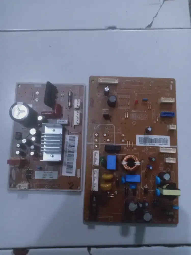 Di jual PCB kulkas samsung inverter normal