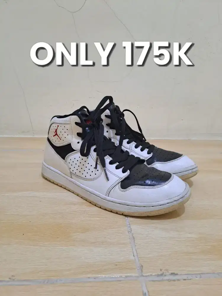Nike Air Jordan Acces bekas/preloved/thrift