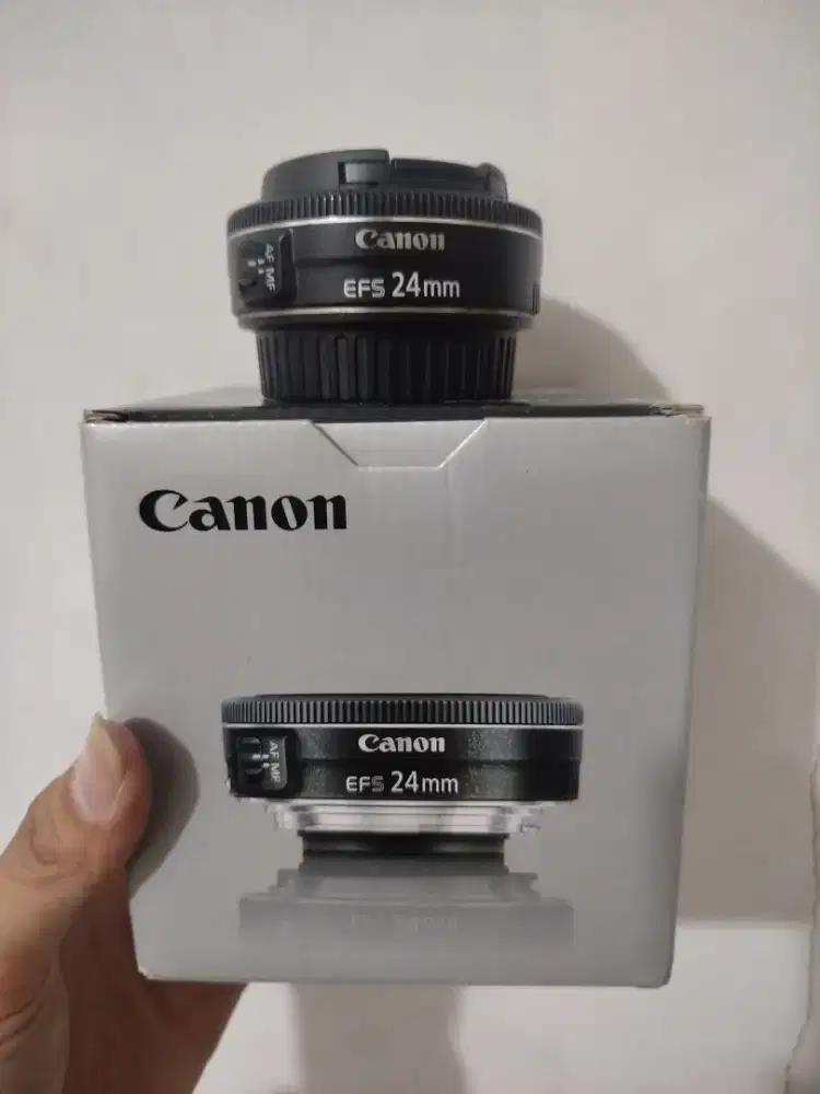 Lensa Canon 24mm F 2.8