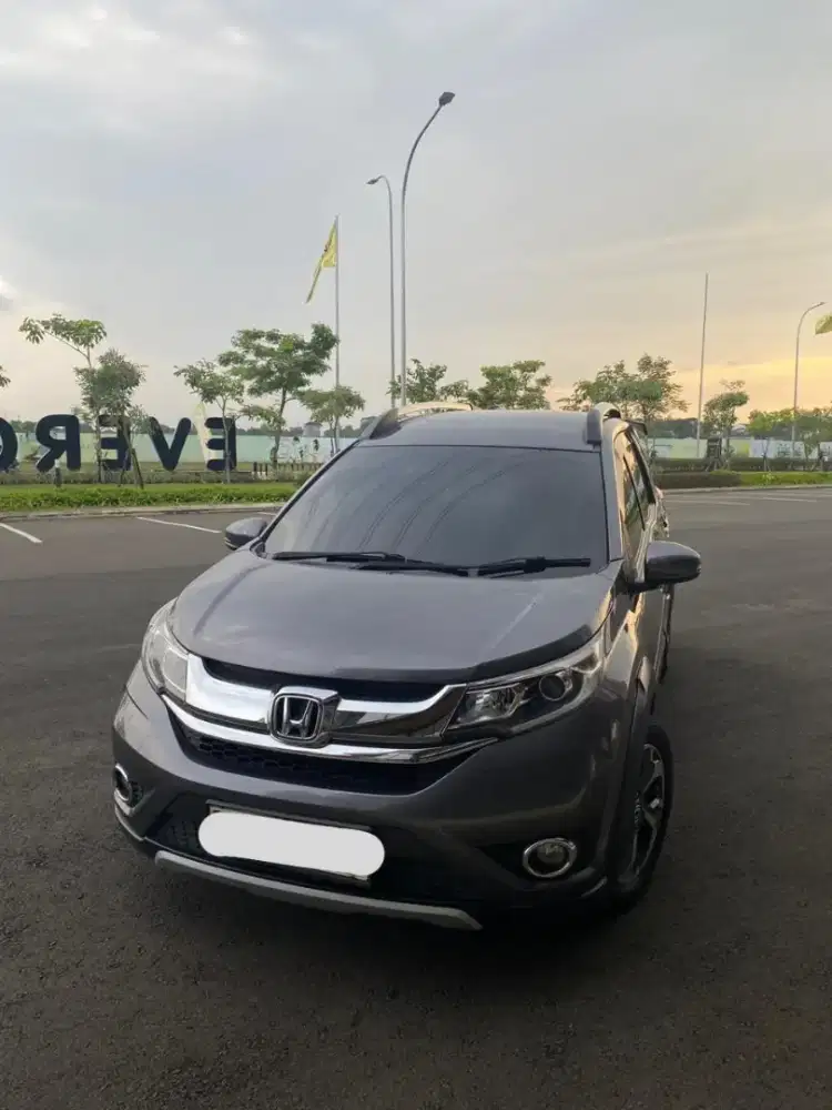 DIJUAL Honda BR-V 2018/2019-  Rp 185.000.000 NEGO