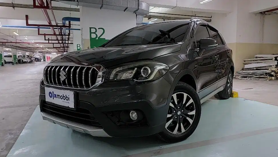 DP Murah Suzuki SX4  1.5 S-Cross Bensin-AT 2019