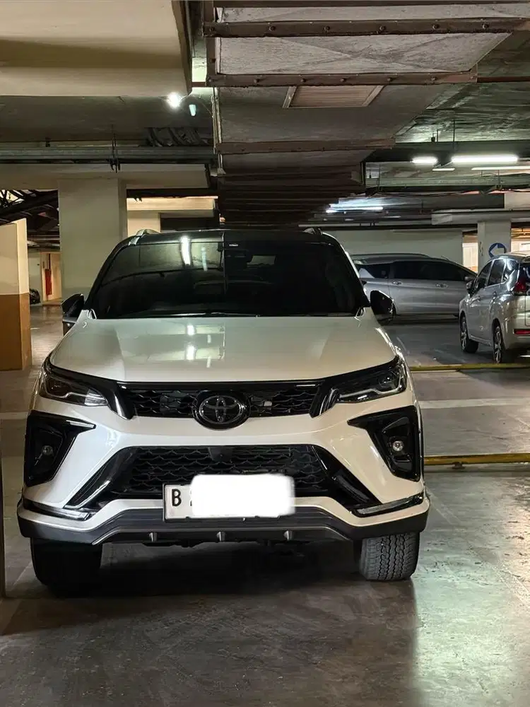 Toyota Fortuner 2.8 GR TSS AERO PACKAGE AT DIESEL 2025