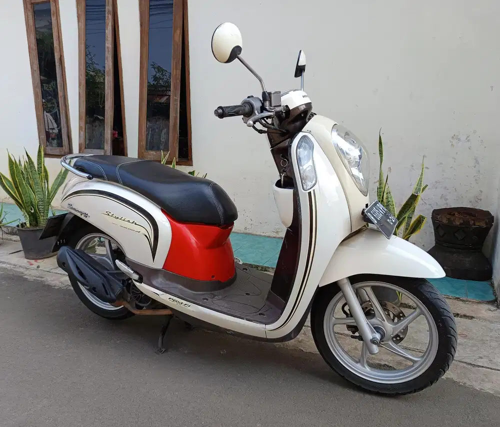 Honda Scoopy esp 2017 Lengkap mesin halus
