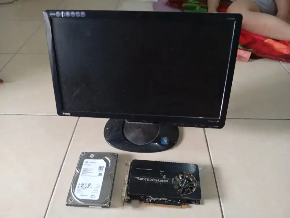 Part komputer vga, monitor dan harddisk