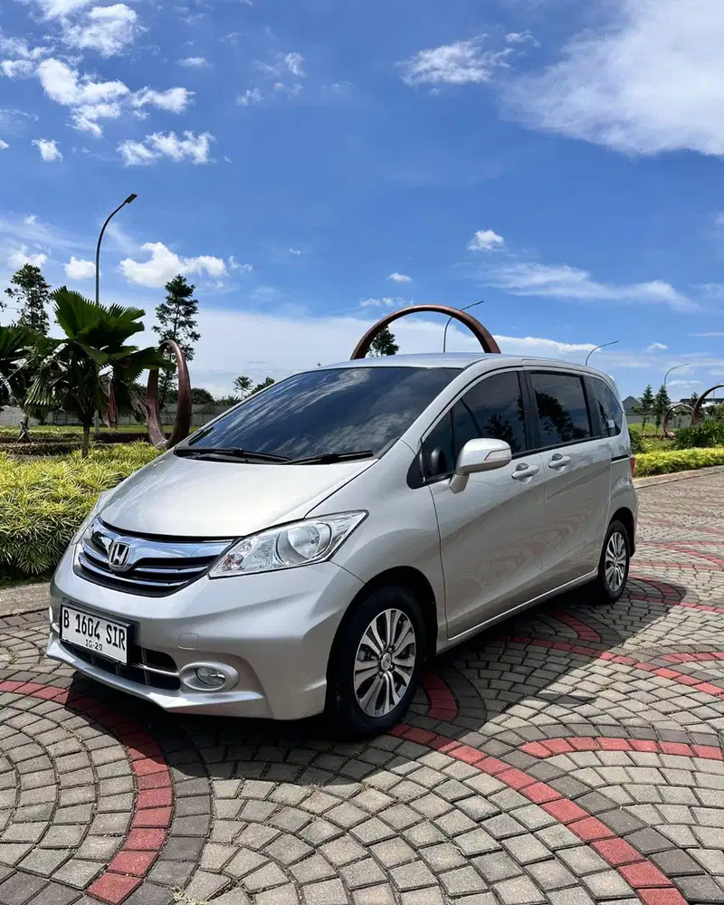 Honda Freed 2014 Bensin