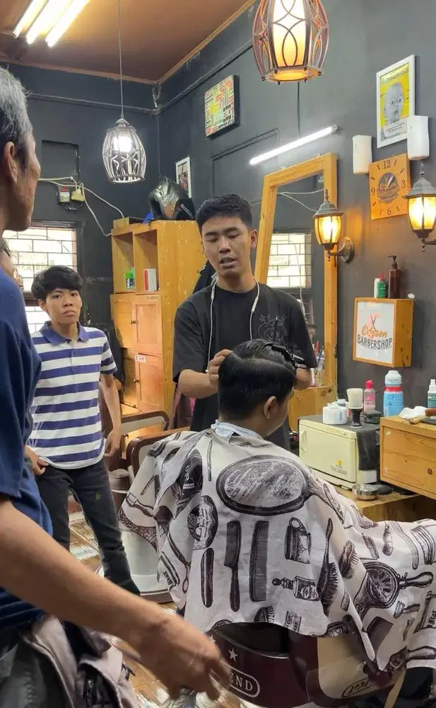 Dibutuhkan OB untuk barbershop (Jaksel)