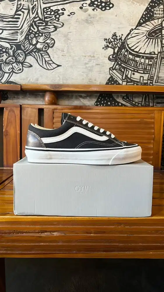 OTW By Vans Old Skool 36 Vibram Black White