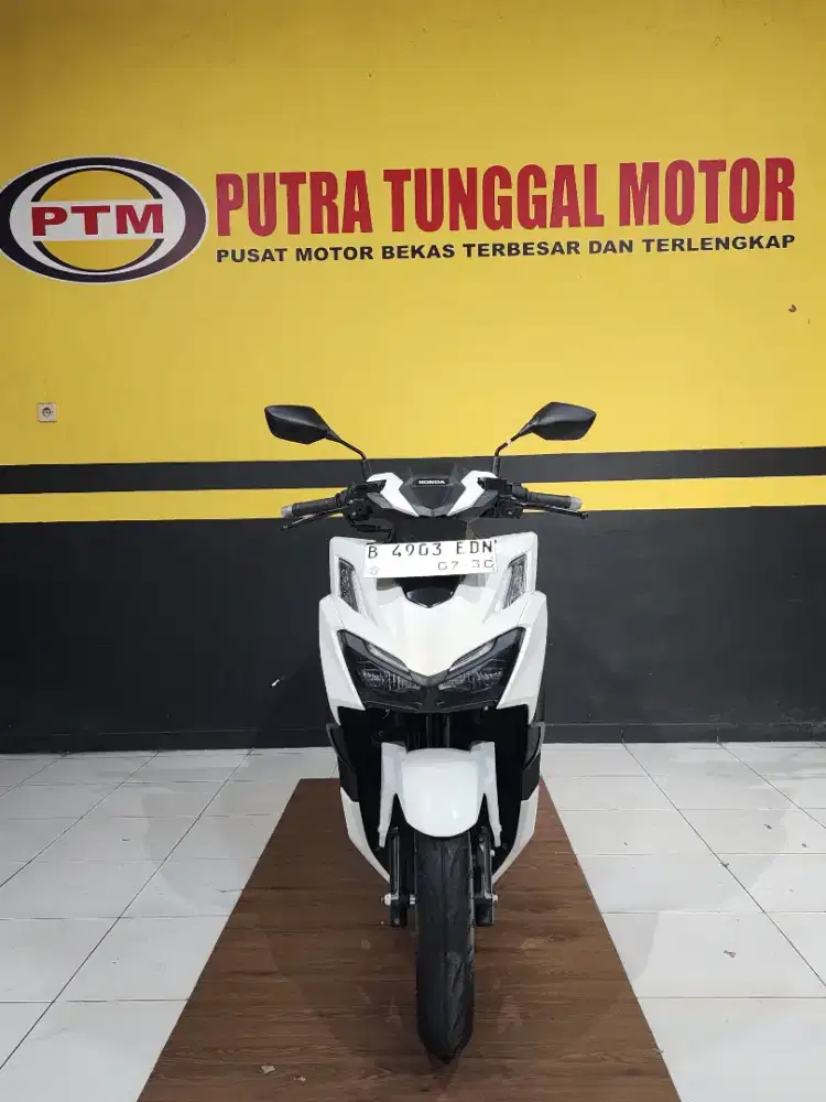 HONDA VARIO 160 ABS TAHUN 2025 KONDISI MULUS LIKE NEW
