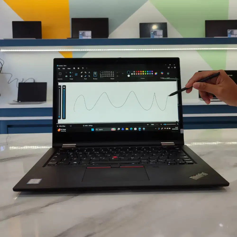 LENOVO I5 GEN 8 8GB 128GB SSD 14 INCH TOUCHSCREEN FLIP KENCANG