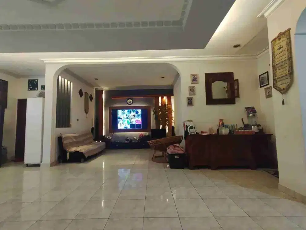 Dijual Cepat Rumah 2 Lt Siap Huni ada bonus2 di Cempaka Putih Jakarta Pusat