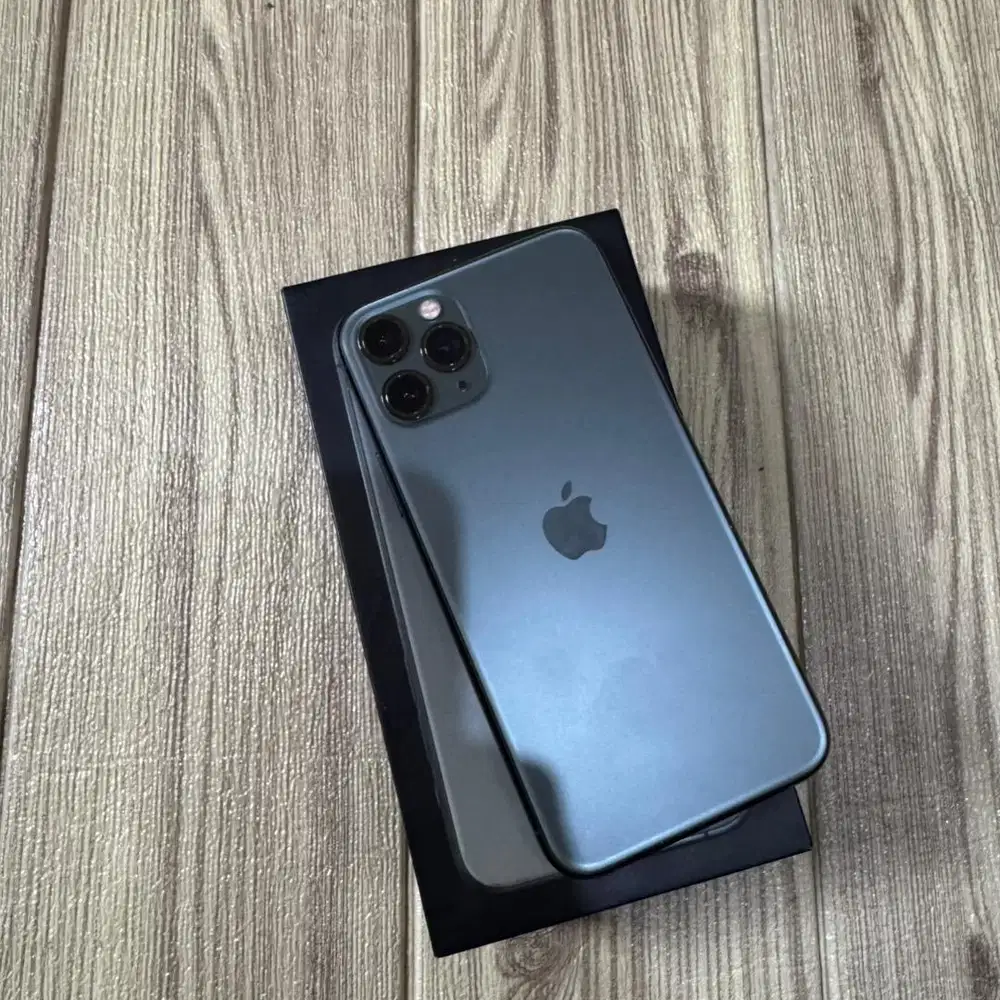 Iphone 11 pro 64gb Ex ibox Fullset bisa COD dan Tt